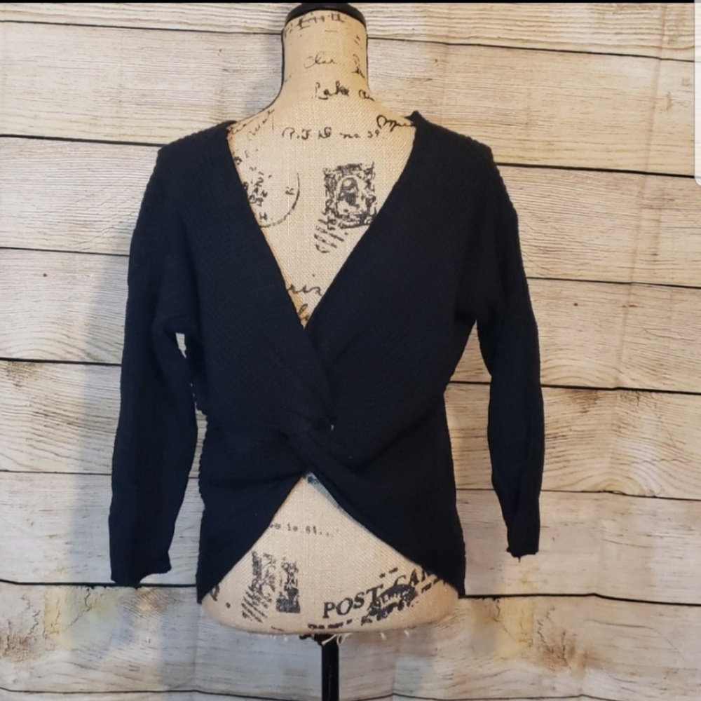 Open Back Sweater - Picture 3 of 3